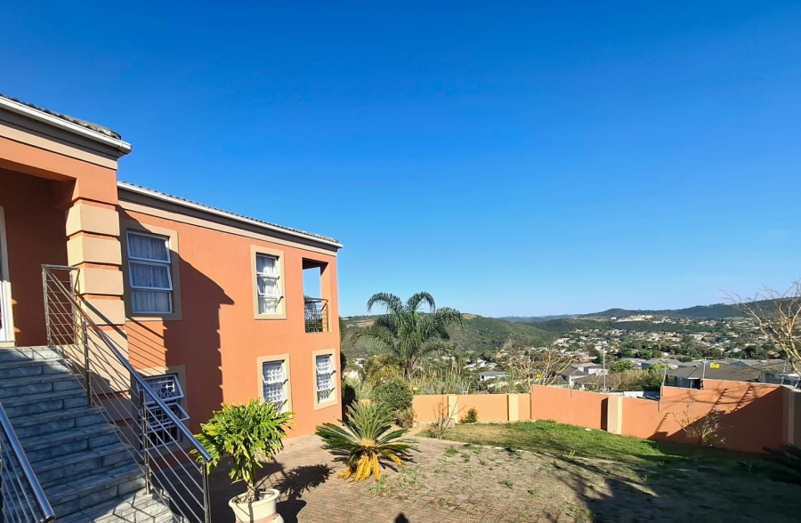 5 Bedroom Property for Sale in Nahoon Valley Park Eastern Cape